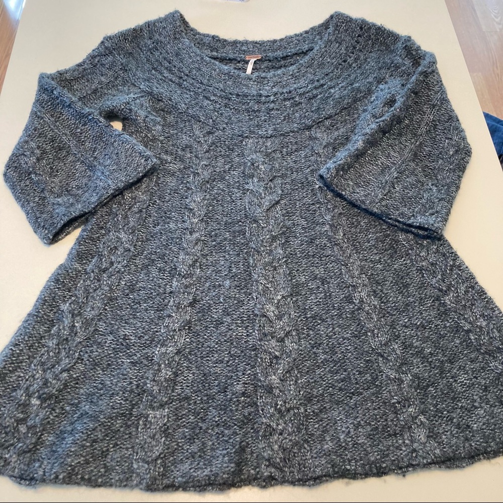 Free People NEW Wool Blend Tunic Sweater Flared Bell Sleeves S Gray